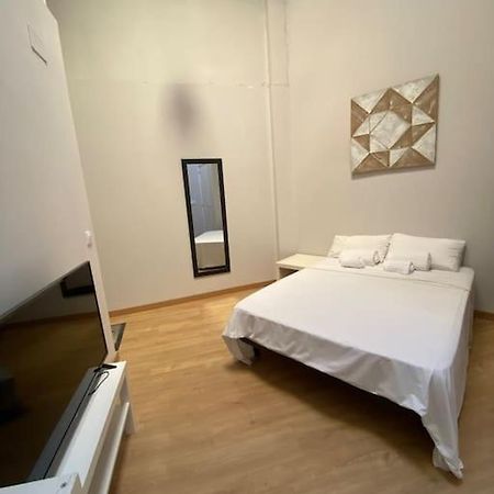Duplex In Guindalera Lägenhet Madrid Exteriör bild